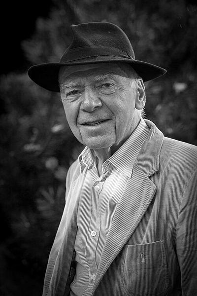 Bernard Ollivier